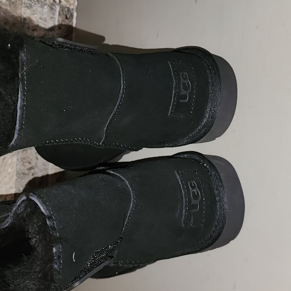 UGG  Black Fur-Lined Boots - Picture 2 of 10